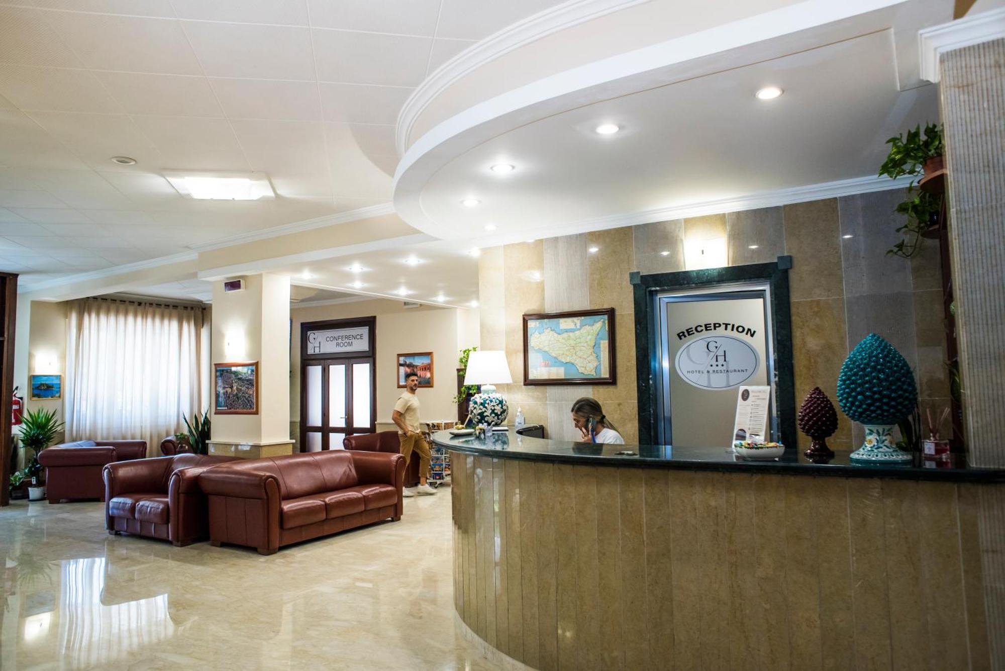 Gh Hotel بياتْسا أرمارِنا المظهر الخارجي الصورة